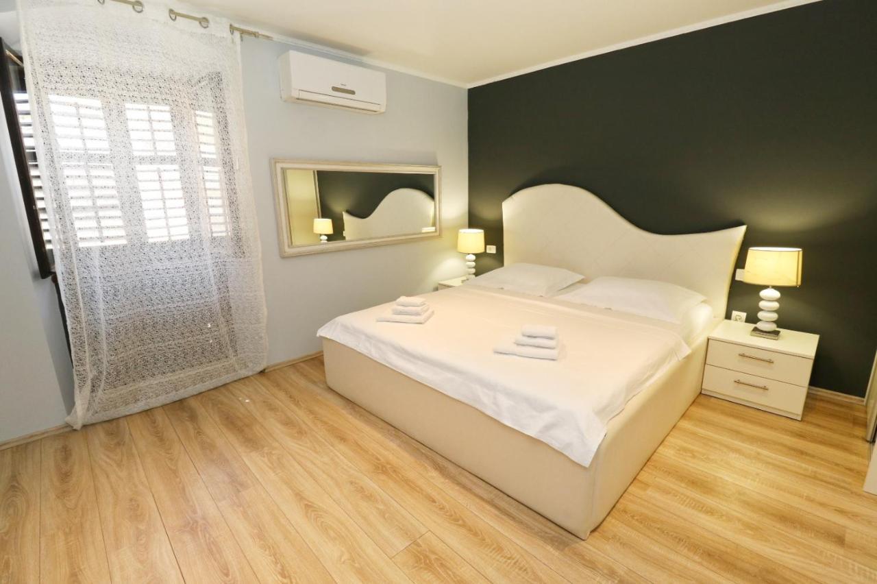 Apartman Gentile Lejlighed Split Eksteriør billede