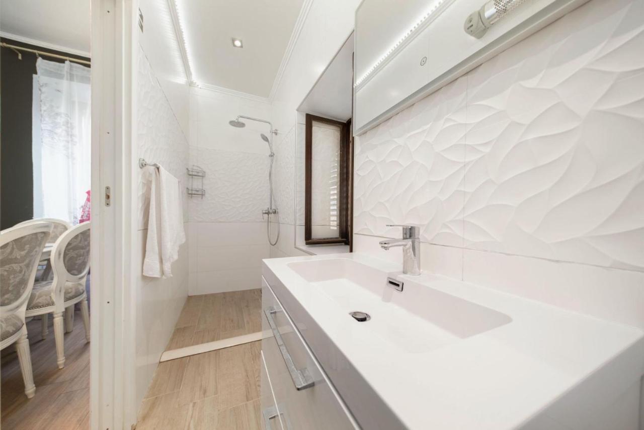 Apartman Gentile Lejlighed Split Eksteriør billede